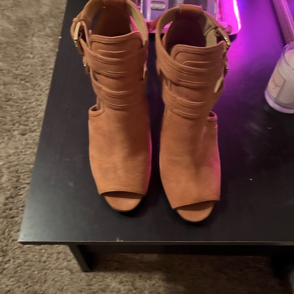 Pink Michael Kora Heels - Picture 4 of 4